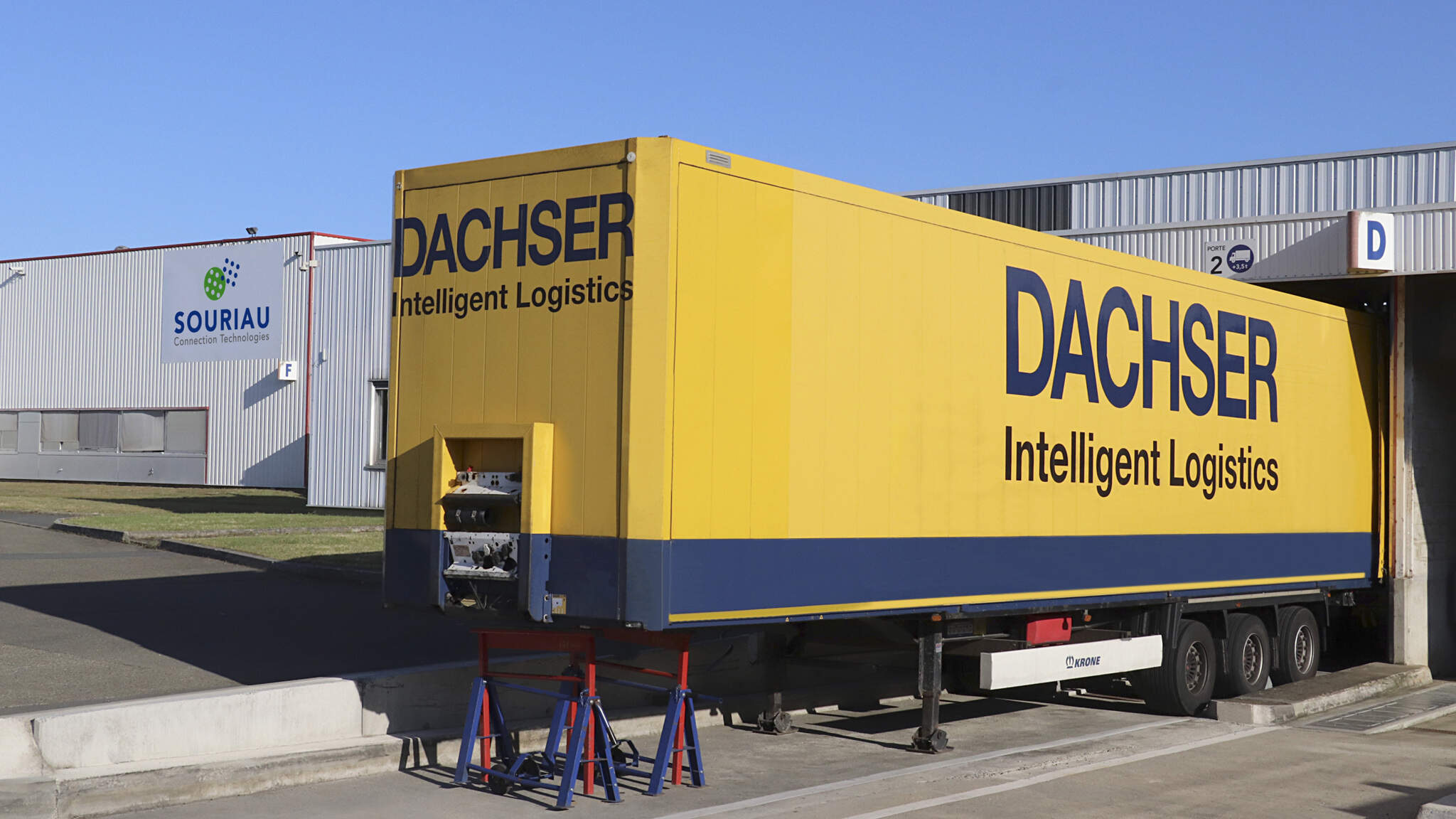 A DACHSER groupage transport now leaves the plant in Champagn&eacute; near Le Mans four times a week to take production parts to Tangier, instead of twice a week as before.